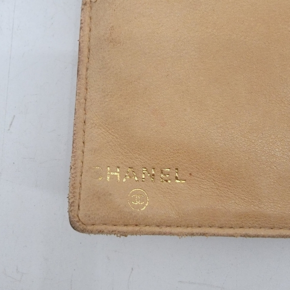 Chanel Vintage Timeless Tan Camel Pebbled Leather Bifold Wallet Karl Lagerfeld - Picture 16 of 16